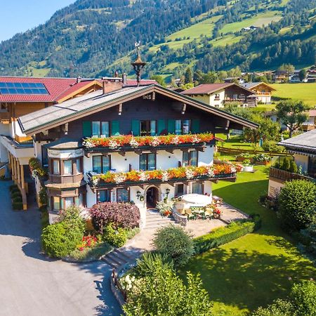 Landhaus & Appartementhaus Haussteiner Dorfgastein Ngoại thất bức ảnh